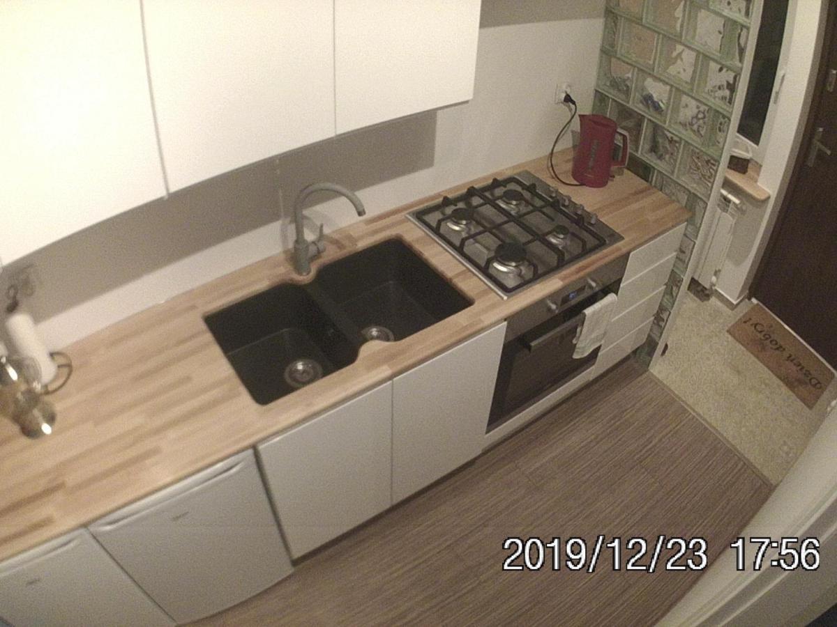 Rent0Nline Brwinow Rooms Esterno foto